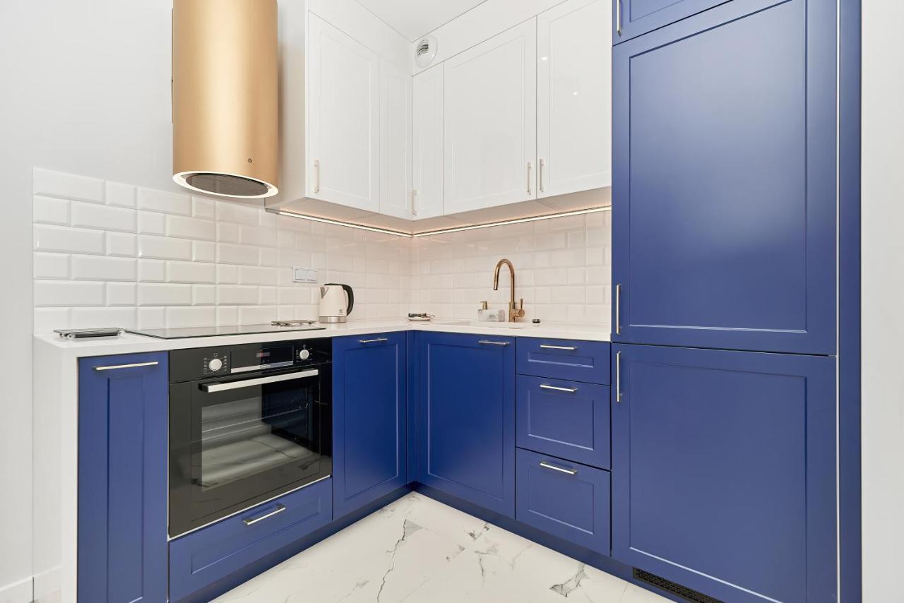 Exclusive Apartments Gwiazdzista With Free Garage Wroclaw By Noclegi Renters Екстер'єр фото