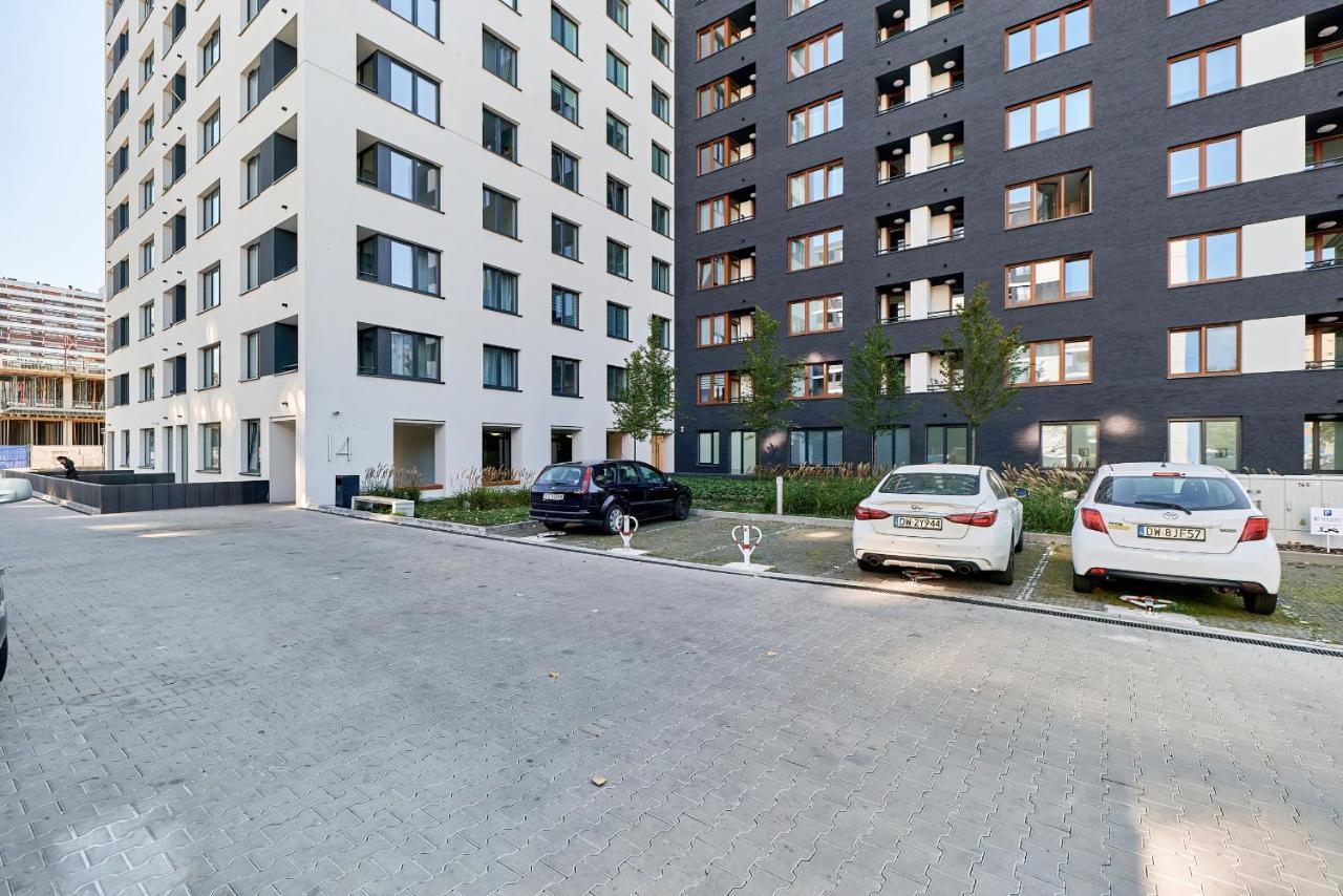 Exclusive Apartments Gwiazdzista With Free Garage Wroclaw By Noclegi Renters Екстер'єр фото